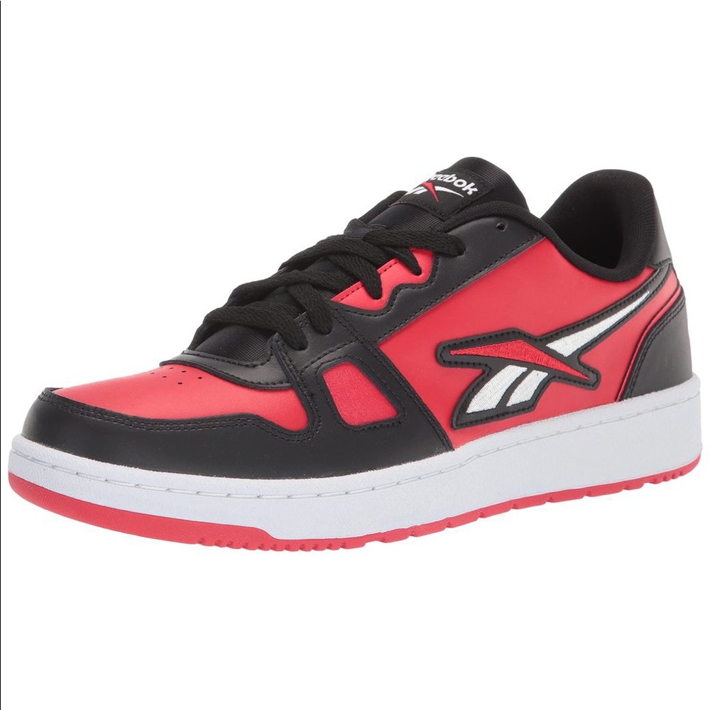Reebok Mens Lowtop Sneaker